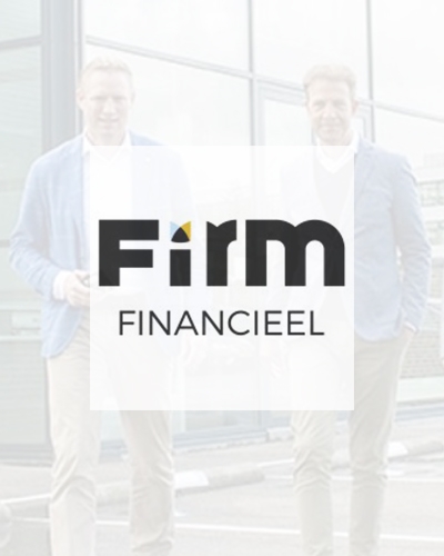 Opdrachtgever - FIRM Financieel  (kleurblok met afbeelding vacature)